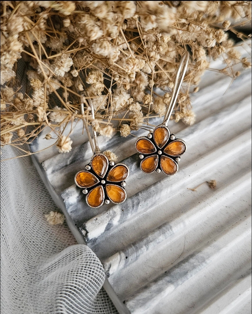 EAR1164 - Flower Dangler